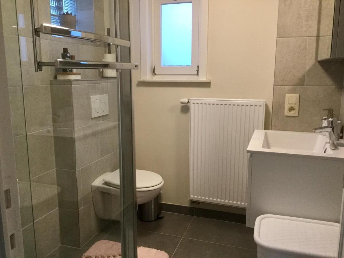 B&B East&West Ieper Bagian luar foto